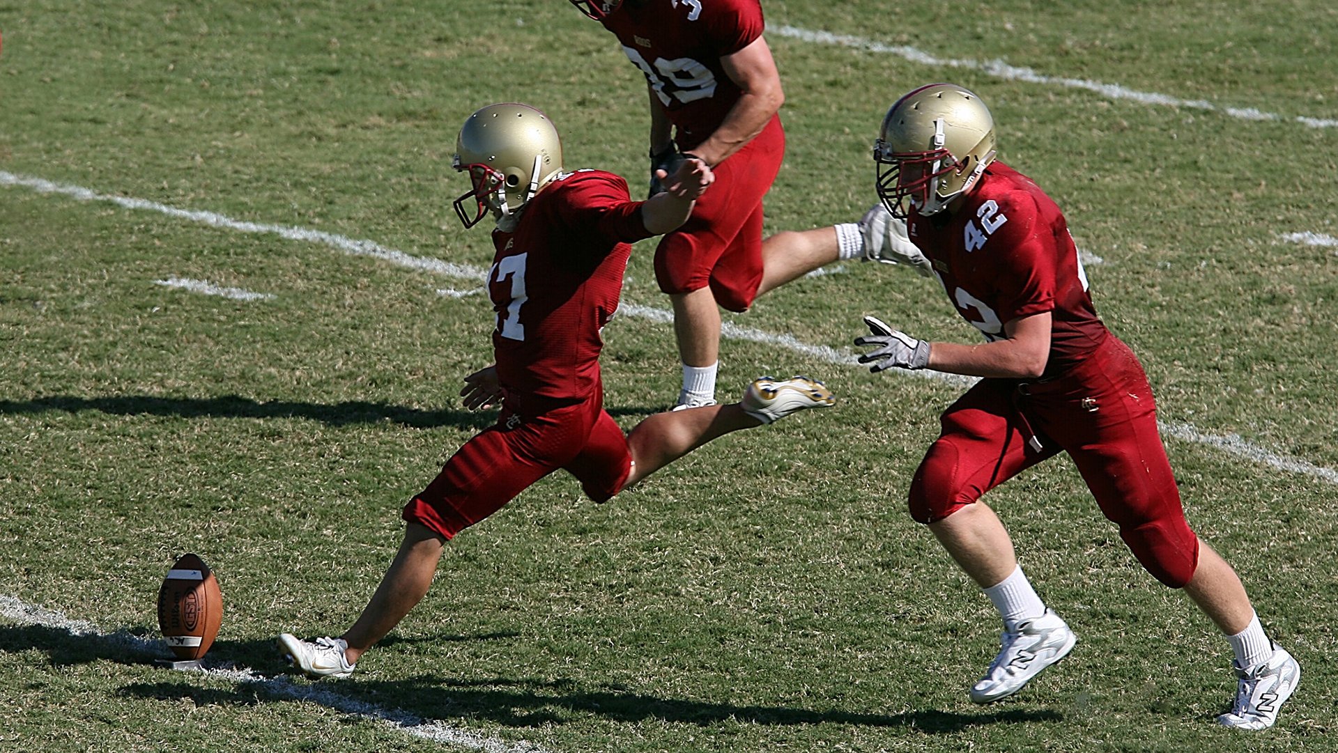 哥伦比亚马术协会设立马匹福利基金，支持马匹退休生活。，哥伦比亚马拉松